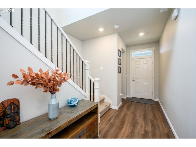 2690 Nw MEADOWS Dr, Mc Minnville, OR 97128