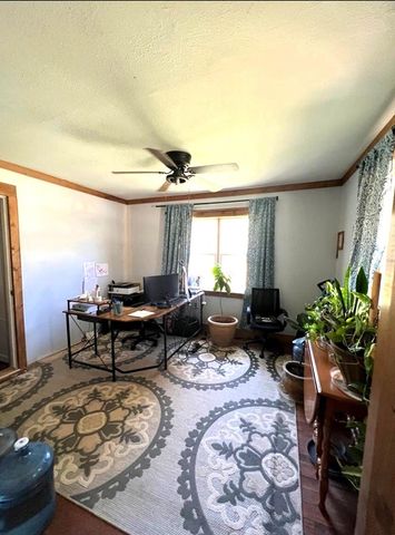 803 S Kindred St, Loraine, TX 79532