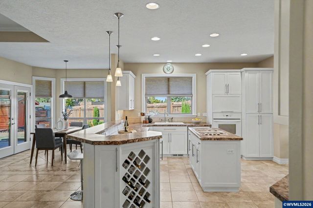 552 SE Arbor Ct, Sublimity, OR 97385