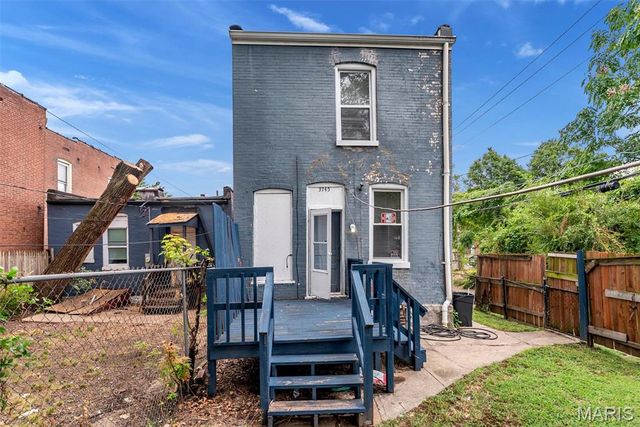3745 Pennsylvania Avenue, St Louis, MO 63118