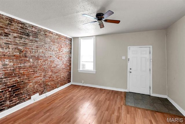 3745 Pennsylvania Avenue, St Louis, MO 63118