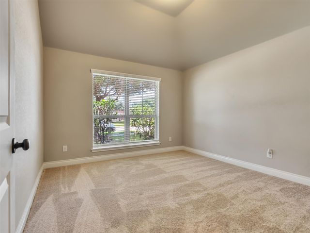 4131 N Creekmont Drive, Fresno, TX 77545