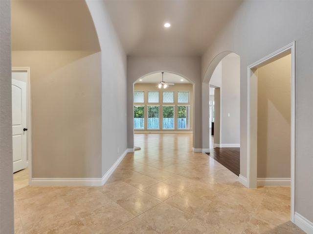 4131 N Creekmont Drive, Fresno, TX 77545