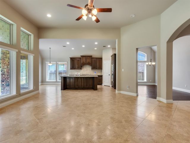 4131 N Creekmont Drive, Fresno, TX 77545