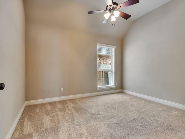 4131 N Creekmont Drive, Fresno, TX 77545