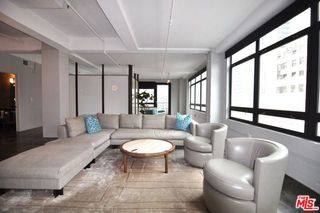 849 S Broadway 811, Los Angeles, CA 90014