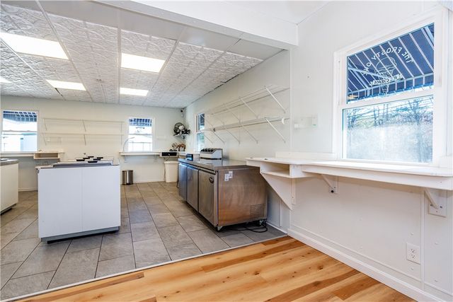 75 Division Road 5, West Greenwich, RI 02817