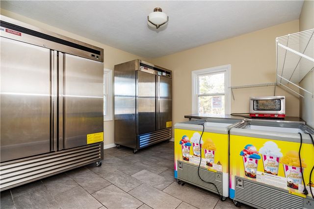 75 Division Road 5, West Greenwich, RI 02817