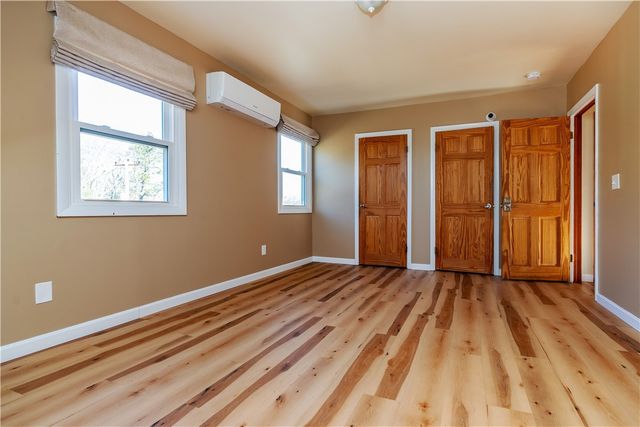 75 Division Road 5, West Greenwich, RI 02817