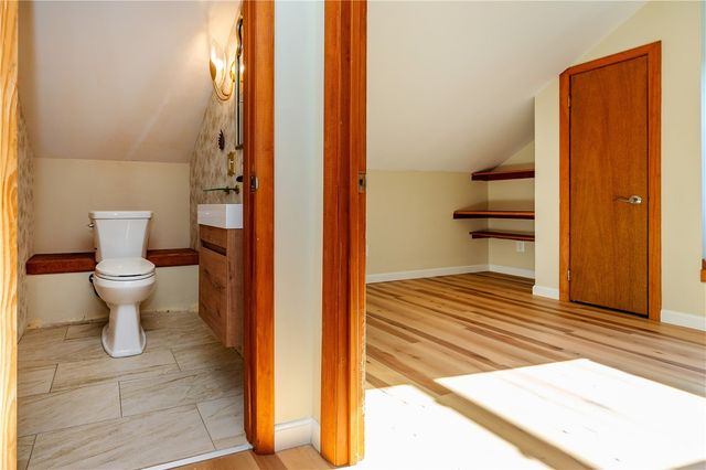 75 Division Road 5, West Greenwich, RI 02817