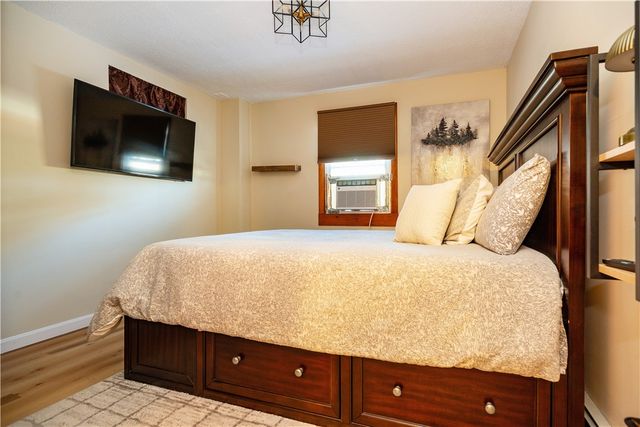 75 Division Road 5, West Greenwich, RI 02817