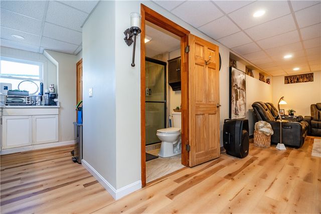 75 Division Road 5, West Greenwich, RI 02817