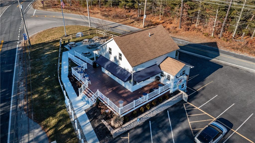 75 Division Road 5, West Greenwich, RI 02817