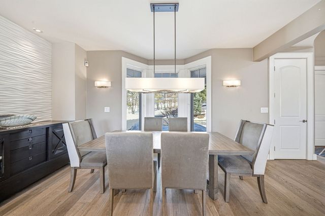 68 Prospect Hill Rd, Harvard, MA 01451