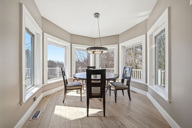 68 Prospect Hill Rd, Harvard, MA 01451