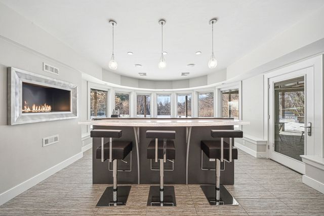 68 Prospect Hill Rd, Harvard, MA 01451