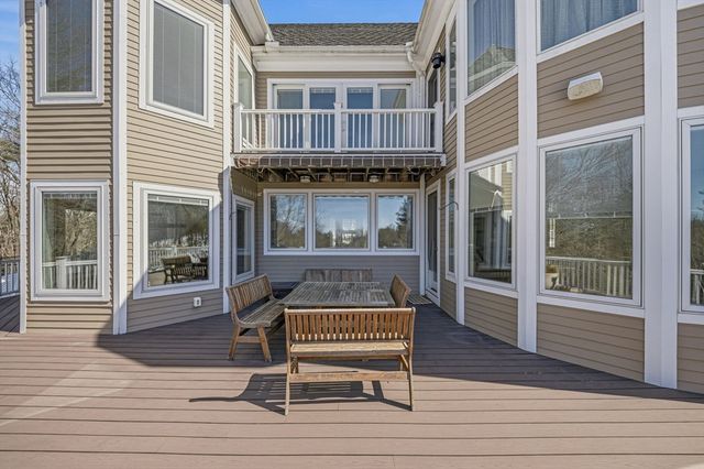 68 Prospect Hill Rd, Harvard, MA 01451
