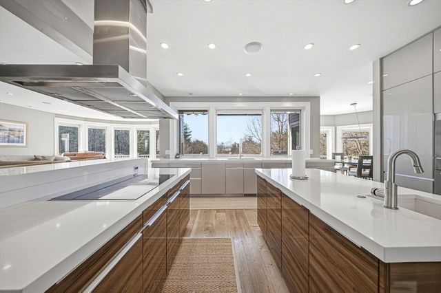 68 Prospect Hill Rd, Harvard, MA 01451