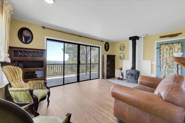 9198 Winding Way, Oregon House, CA 95962