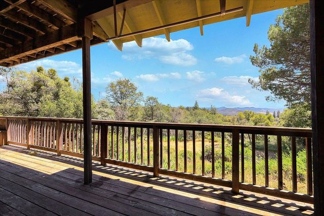 9198 Winding Way, Oregon House, CA 95962