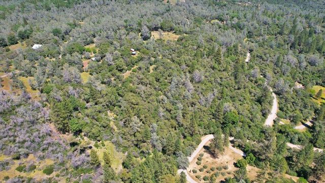 9198 Winding Way, Oregon House, CA 95962