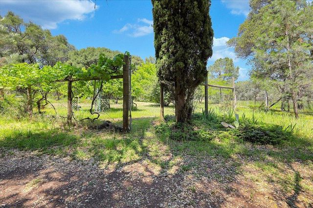 9198 Winding Way, Oregon House, CA 95962