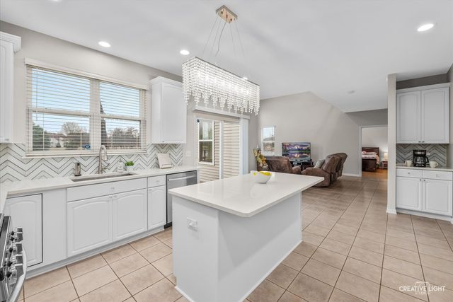 329 Chick Evans Street, Bolingbrook, IL 60490