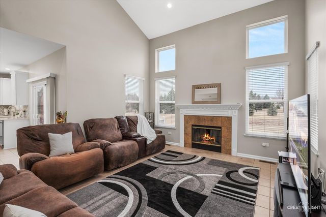 329 Chick Evans Street, Bolingbrook, IL 60490