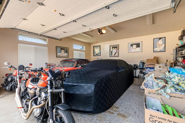 12600 Autumn Oaks Lane, Redding, CA 96003