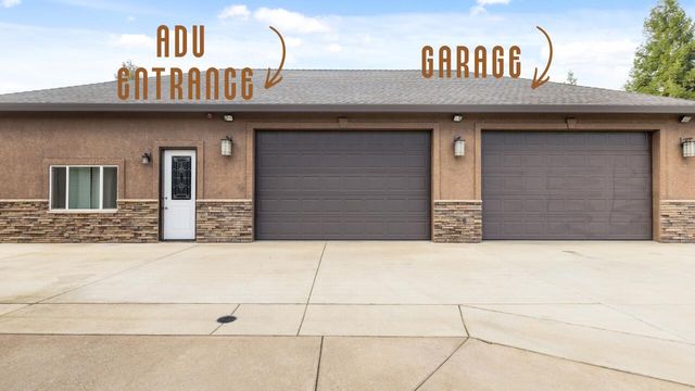 12600 Autumn Oaks Lane, Redding, CA 96003