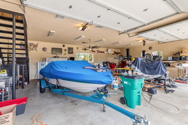 12600 Autumn Oaks Lane, Redding, CA 96003