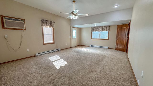 248 E Marshfield Street, Hartville, MO 65667