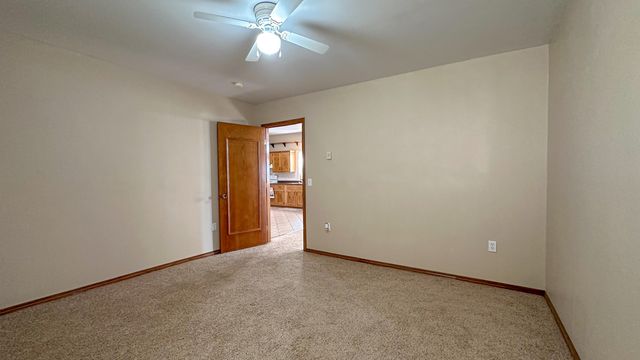 248 E Marshfield Street, Hartville, MO 65667