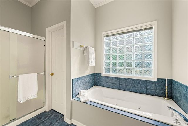 6227 W 155th Place, Overland Park, KS 66223