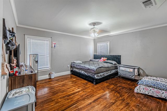 919 Canton Avenue, Wills Point, TX 75169