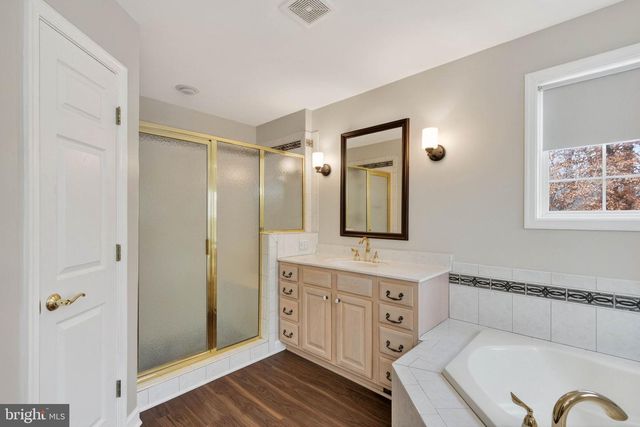 13031 DAHLIA LN, Fredericksburg, VA 22407