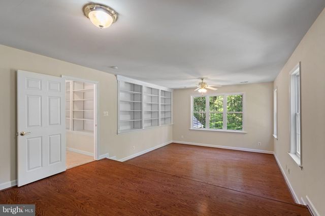 13031 DAHLIA LN, Fredericksburg, VA 22407