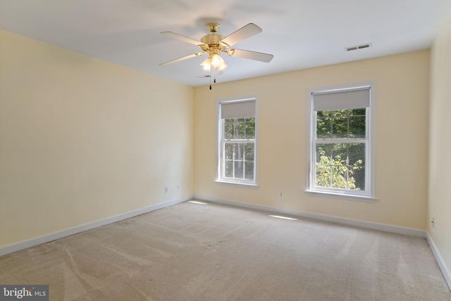 13031 DAHLIA LN, Fredericksburg, VA 22407