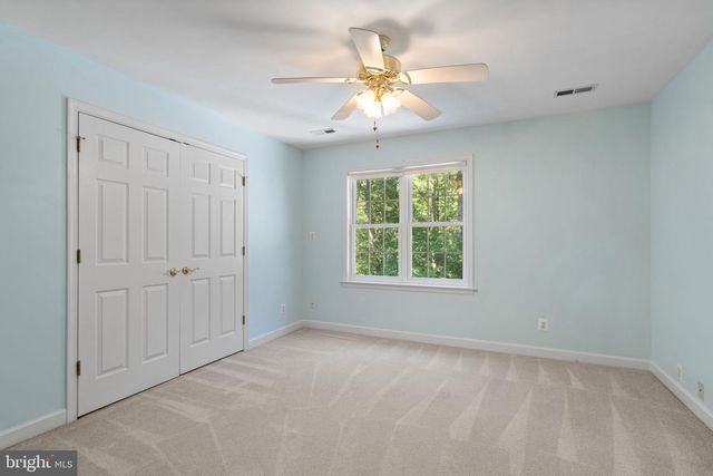 13031 DAHLIA LN, Fredericksburg, VA 22407