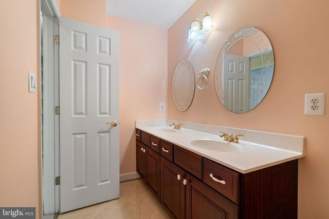 13031 DAHLIA LN, Fredericksburg, VA 22407