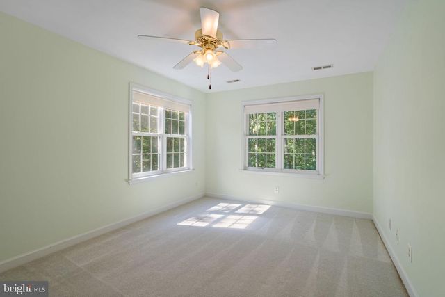 13031 DAHLIA LN, Fredericksburg, VA 22407