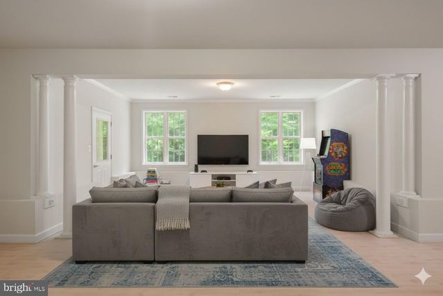 13031 DAHLIA LN, Fredericksburg, VA 22407