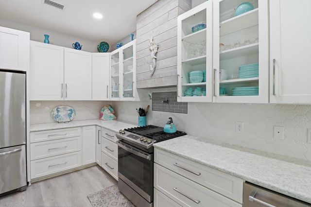 8983 S EVANS AVENUE, Inverness, FL 34452