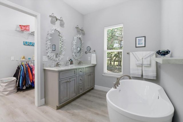 8983 S EVANS AVENUE, Inverness, FL 34452