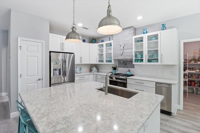 8983 S EVANS AVENUE, Inverness, FL 34452