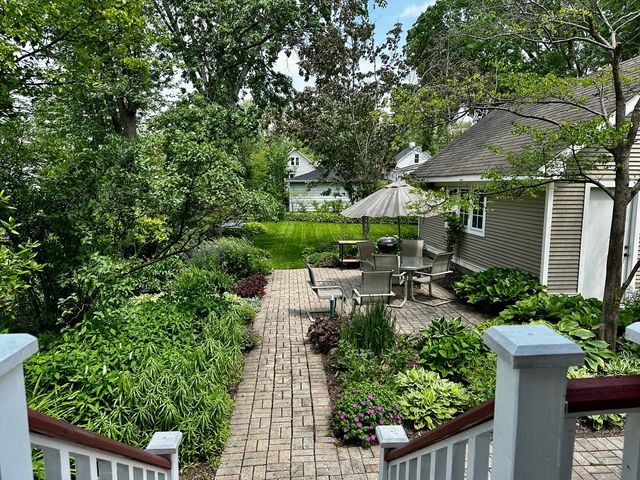 1344 Hickory Road, Homewood, IL 60430