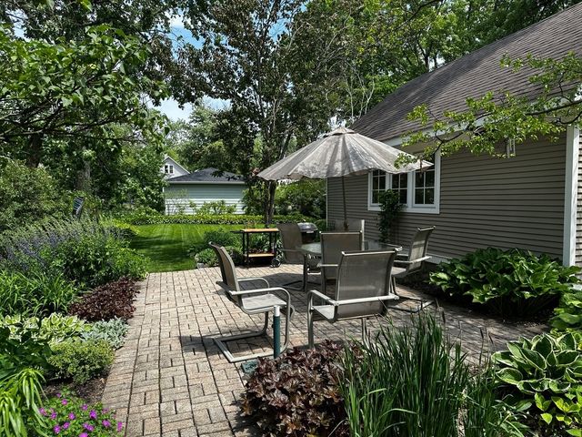 1344 Hickory Road, Homewood, IL 60430