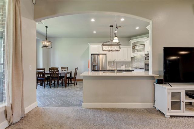 7916 Dove Crossing Drive, Edmond, OK 73034