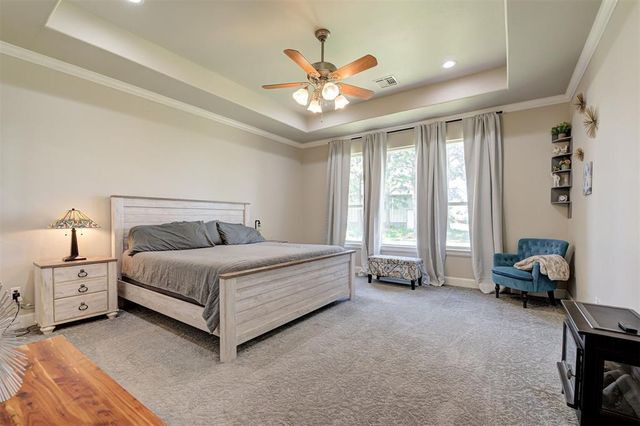 7916 Dove Crossing Drive, Edmond, OK 73034