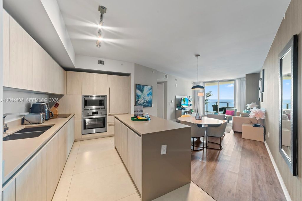4111 S Ocean Dr 1509, Hollywood, FL 33019